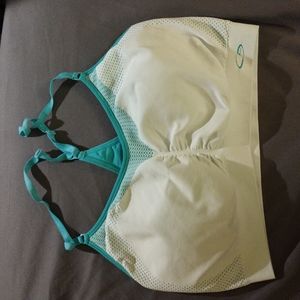 🌿 Like new champion Sports bra